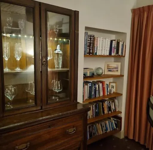 The At Heathfield House Дом отдыха *